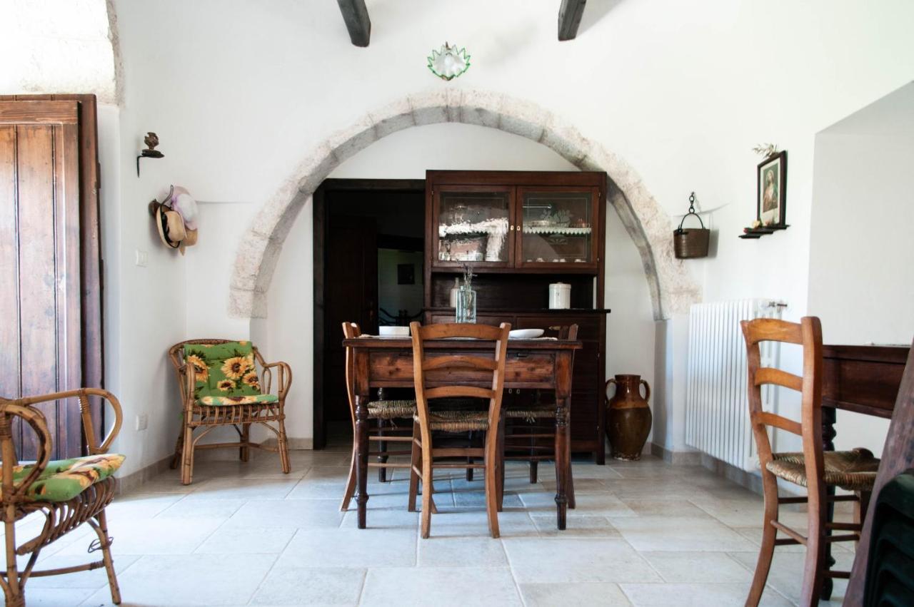 Trulli Sul Vignale In Masseria Santalachicca Μαρτίνα Φράνκα Εξωτερικό φωτογραφία